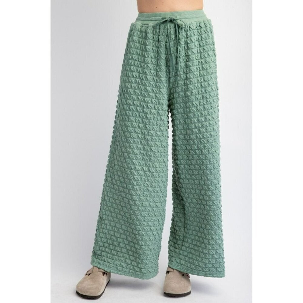 Cloud Nine Pillow Puff Textured Hacci Lounge Pants in Sage Green